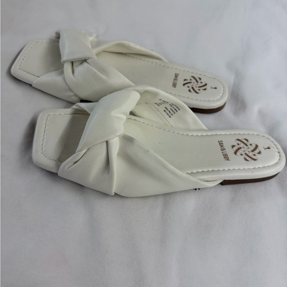 Sam & Libby Women's Cream Knot Slide Sandals - Picture 3 of 4